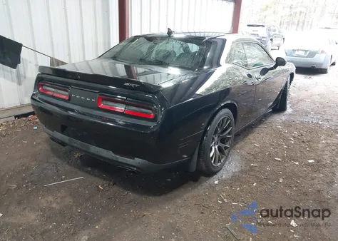 2016 Dodge Challenger Srt 392 from USA, damaged, VIN 2C3CDZDJXGH284580